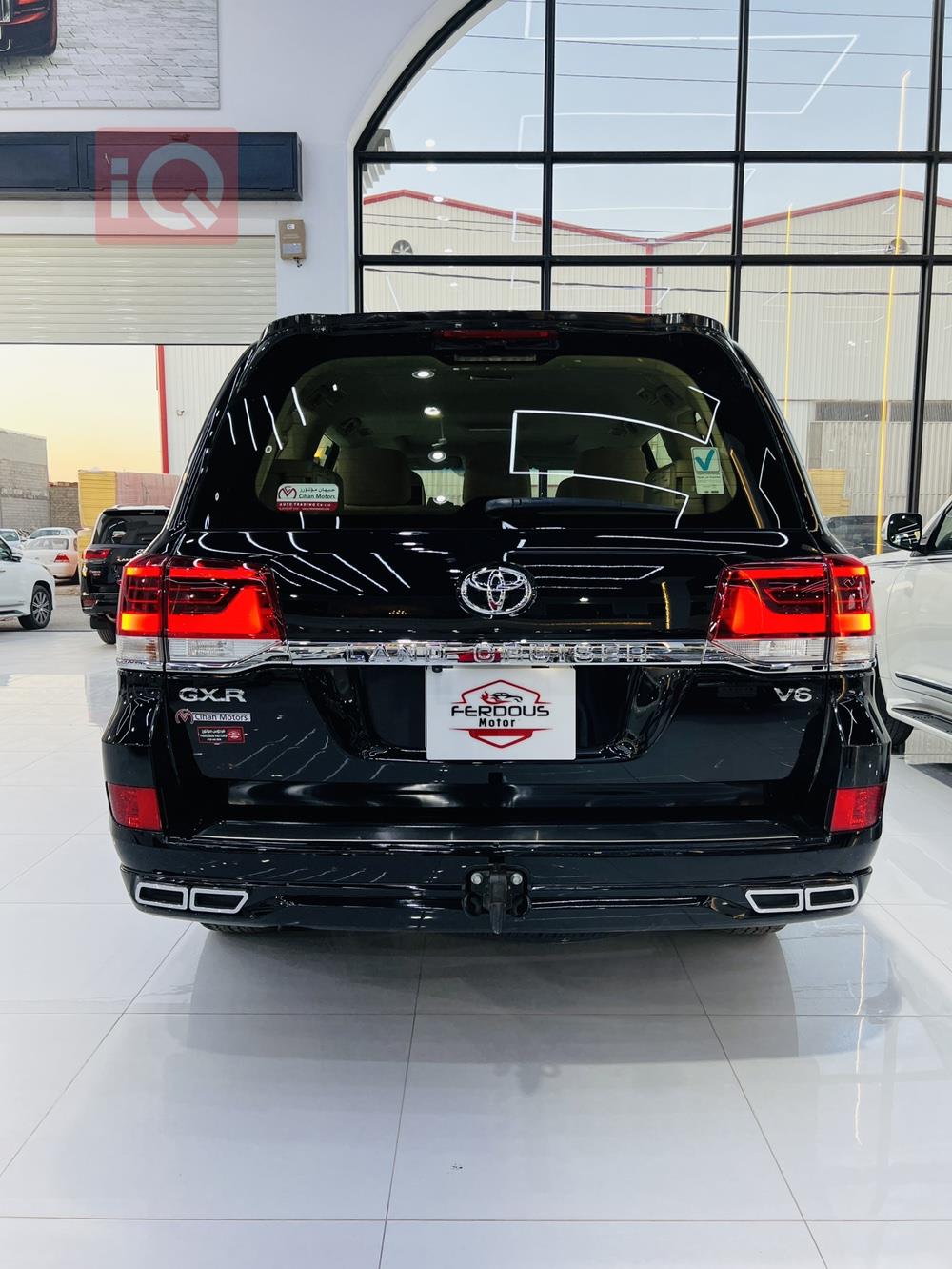 Toyota Land Cruiser